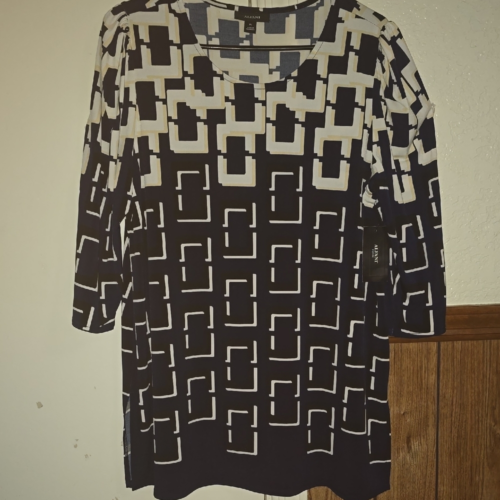 Alfani Navy Blue Black and White Geometric Tunic